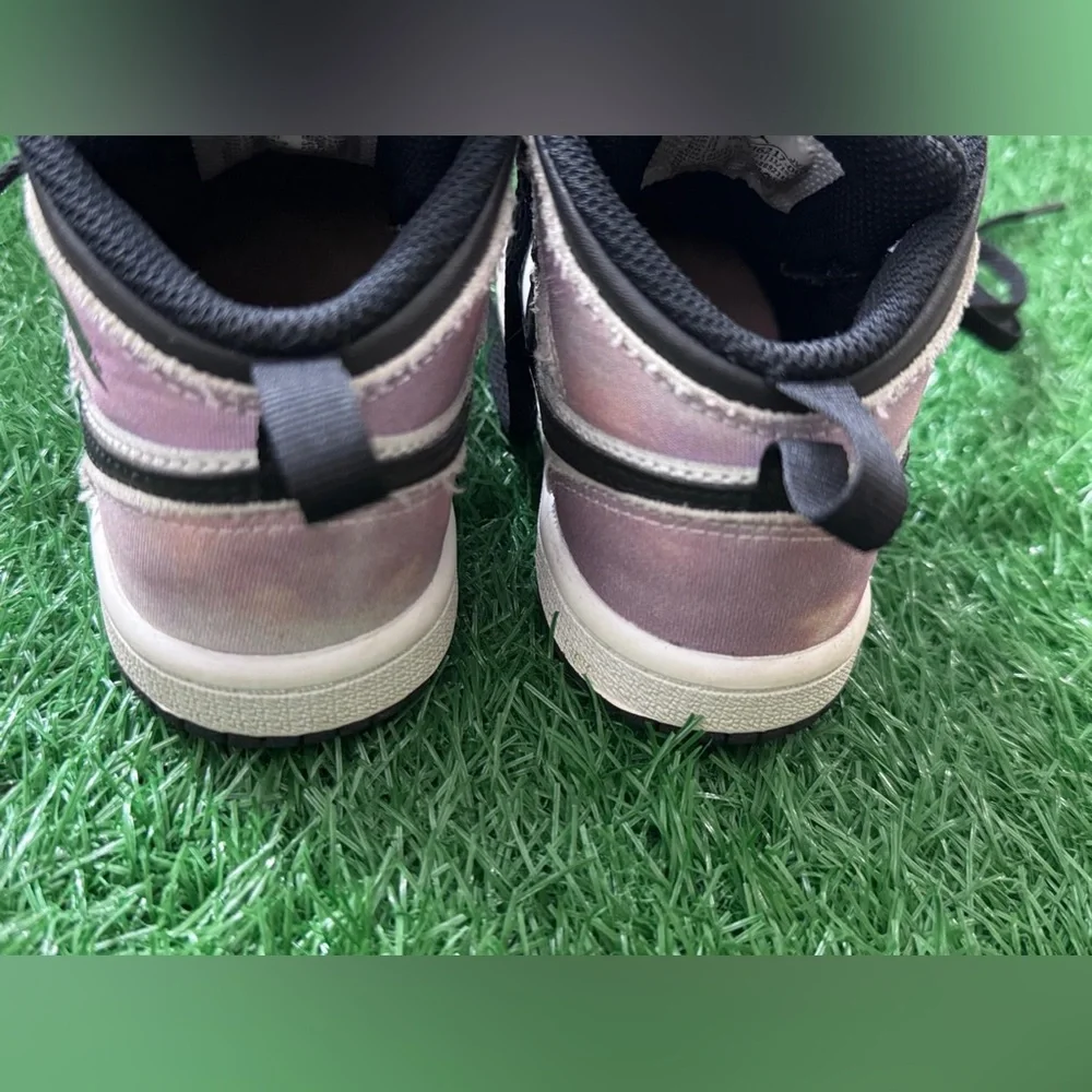 Jordan 1 Mid‎ SE Zen Master (TD) Size 8C